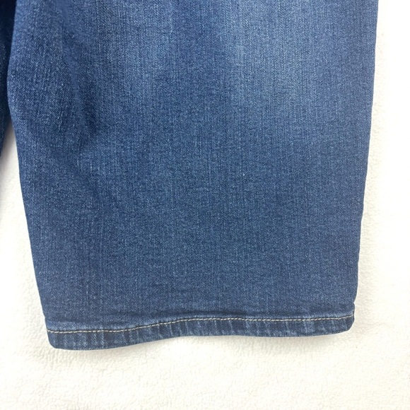 Seven 7 Med Midrise Wash Embroider Faded Whiskered Stretch Denim Shorts Size 12 - Picture 8 of 10
